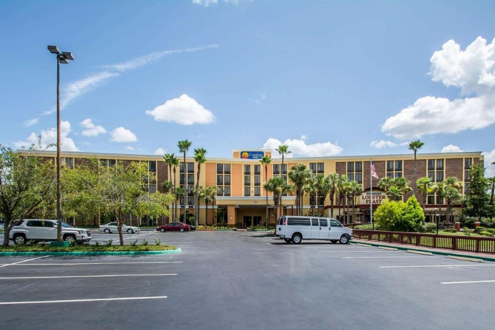 Comfort Inn & Suites Kissimmee By the Parks